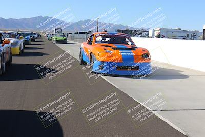 media/Nov-19-2022-Speed Ventures (Sat) [[eb5c8f9508]]/Around the Pits/Pre Grid Race Group/